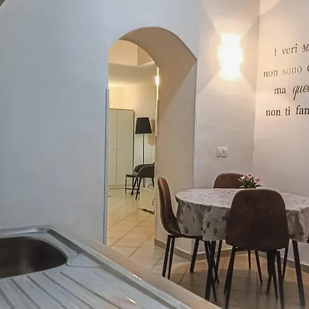Apartment Come A Casa By Dimorra Naples